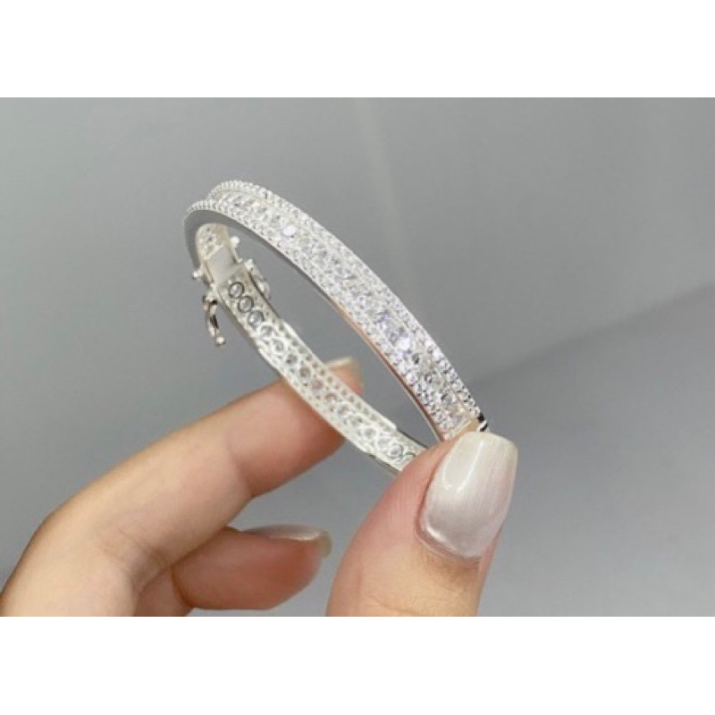 Vòng tay 3 hàng full đá khoá mở 2 bên