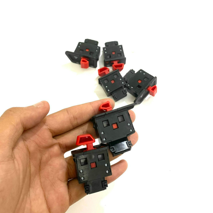 Công tắc xinhan haza nháy 4 bóng Màu ĐỎ kiểu mới 2023