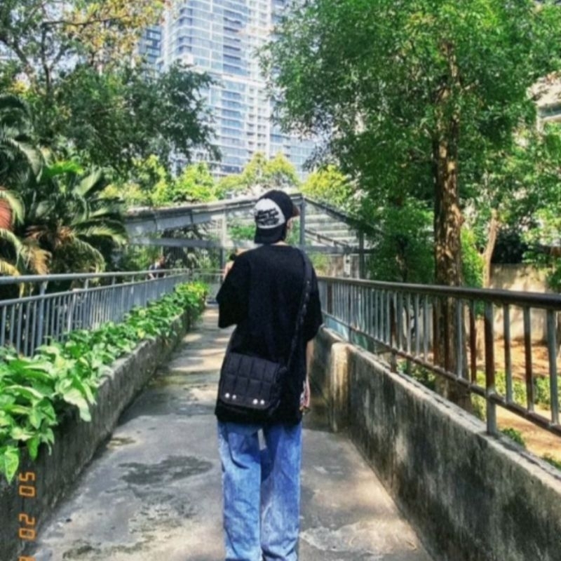túi đeo chéo chần bông nam nữ đi chơi, đi du lịch alsbag BẢN NHỎ