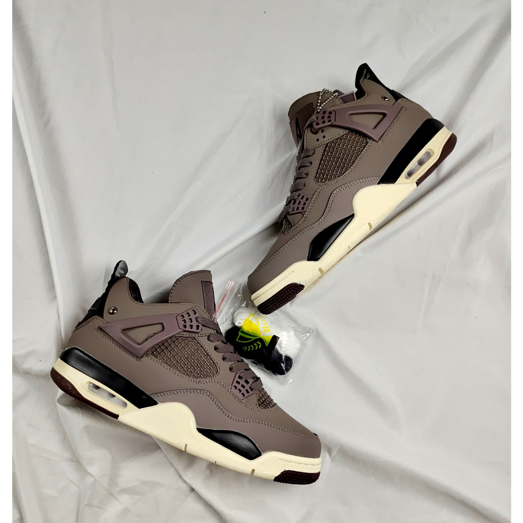 GIÀY JD4 RETRO MEDIUM VINTAGE NÂU LAI AU