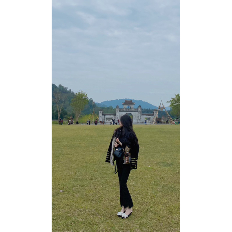 Sẵn Áo Lông Gấu Quý Tộc Bùi Thu Trà Mặc