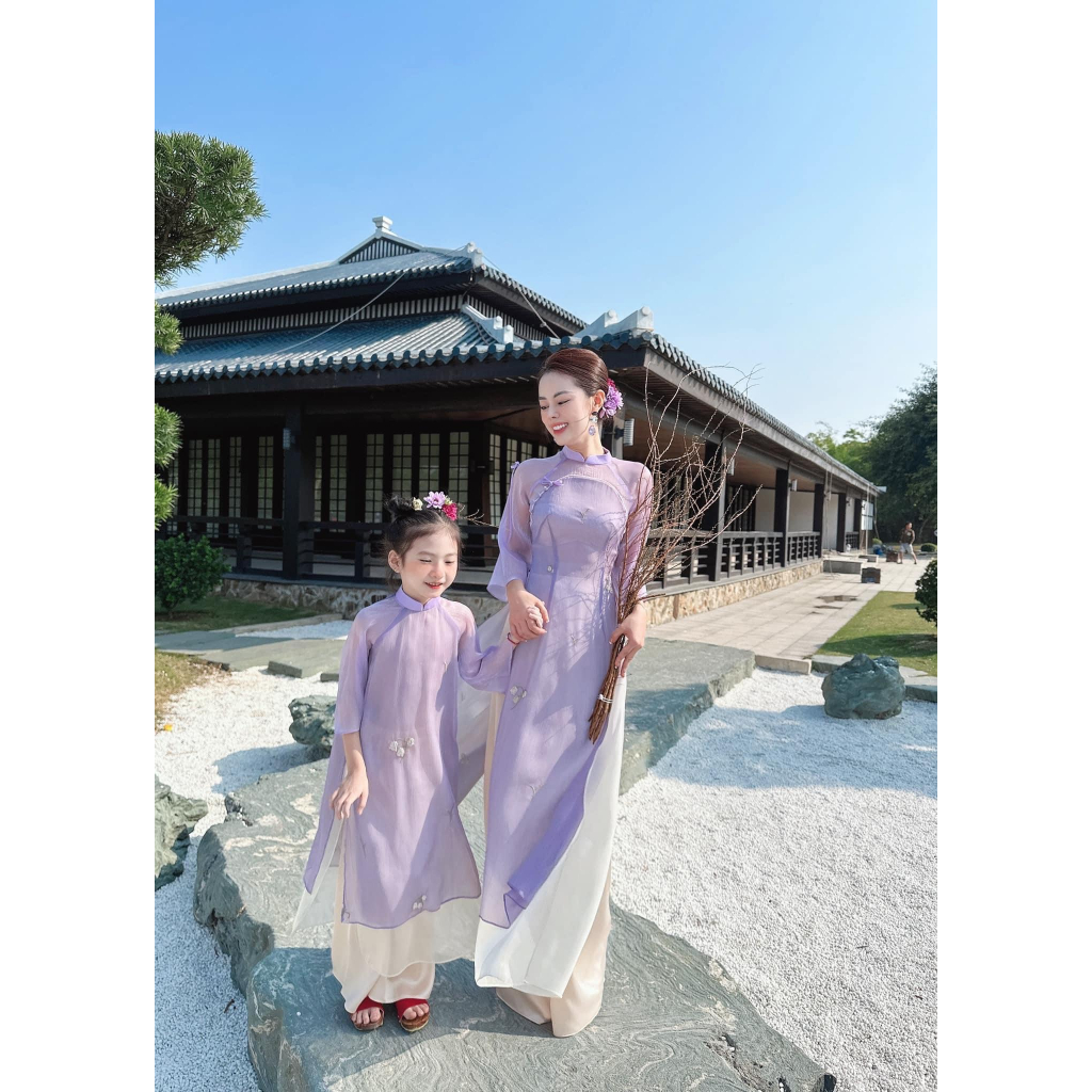 Set áo dài mẹ và bé Linn - vải tơ sống Nhật - họa tiết thêu & đính kết cao cấp - màu tím - Áo Dài An Nhiên - AN28