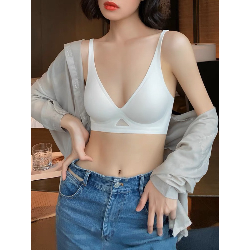 Áo Lót Su Non không Đường May Bản Vừa ( kèm túi zip xịn Xò)