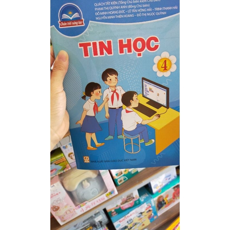 Tin Học  Lớp 4 Chân Trời Sáng Tạo