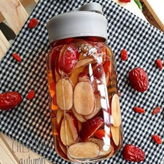 Táo đỏ sấy khô Hàn Quốc