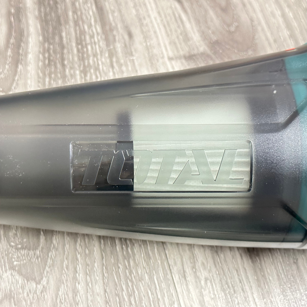 Máy hút bụi cầm tay 0.5L / 140W dùng pin Lithium-ion 20V Total TVLI20126