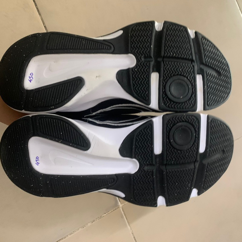 Giày chính hãng đã qua sử dụng