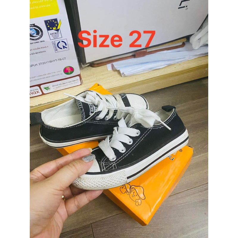 Giày hàng pass cho bé size ghi ở ảnh