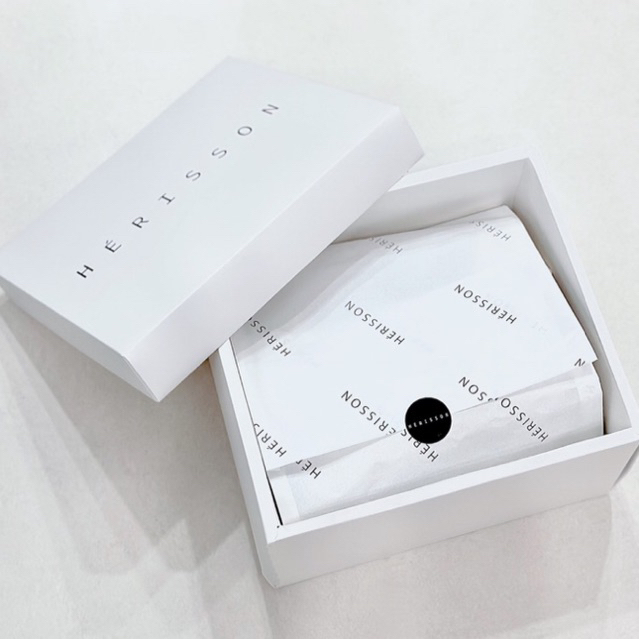 Túi Chow bag Hérisson màu kem + nơ kem bản xách tay