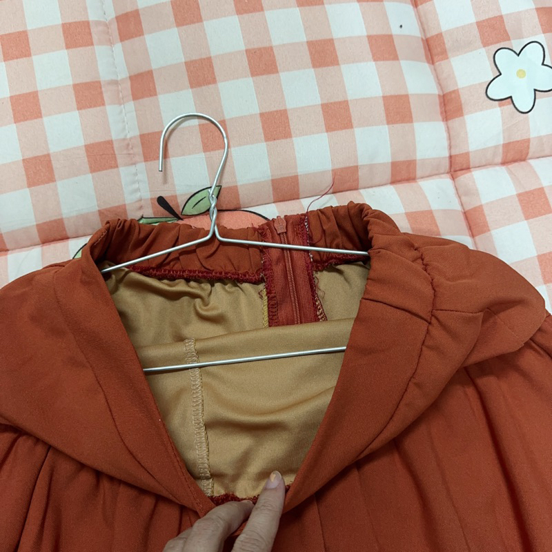 Sét rời chân váy tiểu thư, áo tay phồng xinh xắn,màu cam đất