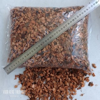 6 lít vỏ dừa băm /vỏ dừa viên/ vỏ dừa cục trồng kiểng lá, các loại kiểng lá nhỏ (hạt dưa, lan tim, đôla,...