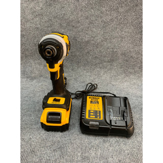 Bộ máy vặn vít dùng pin 20v DeWALT DCF850