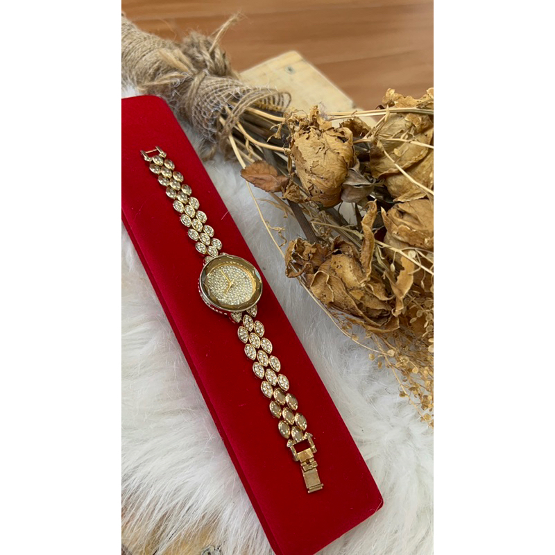 Pass ussed 90%Đồng hồ Quartz Movt bộc vàng mỏng và nạm đá CZ aut Pháp