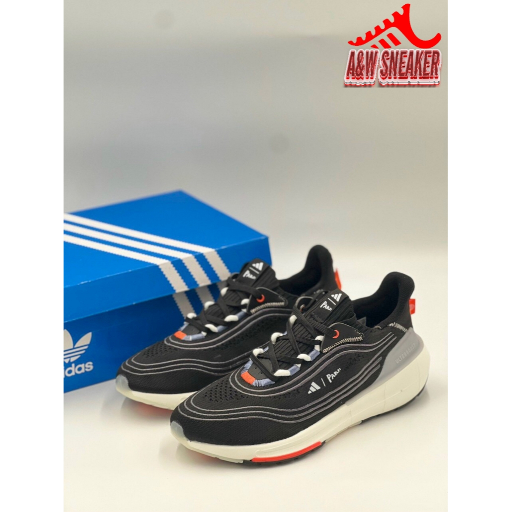 Giày Thể Thao Adidas Ultraboost Light