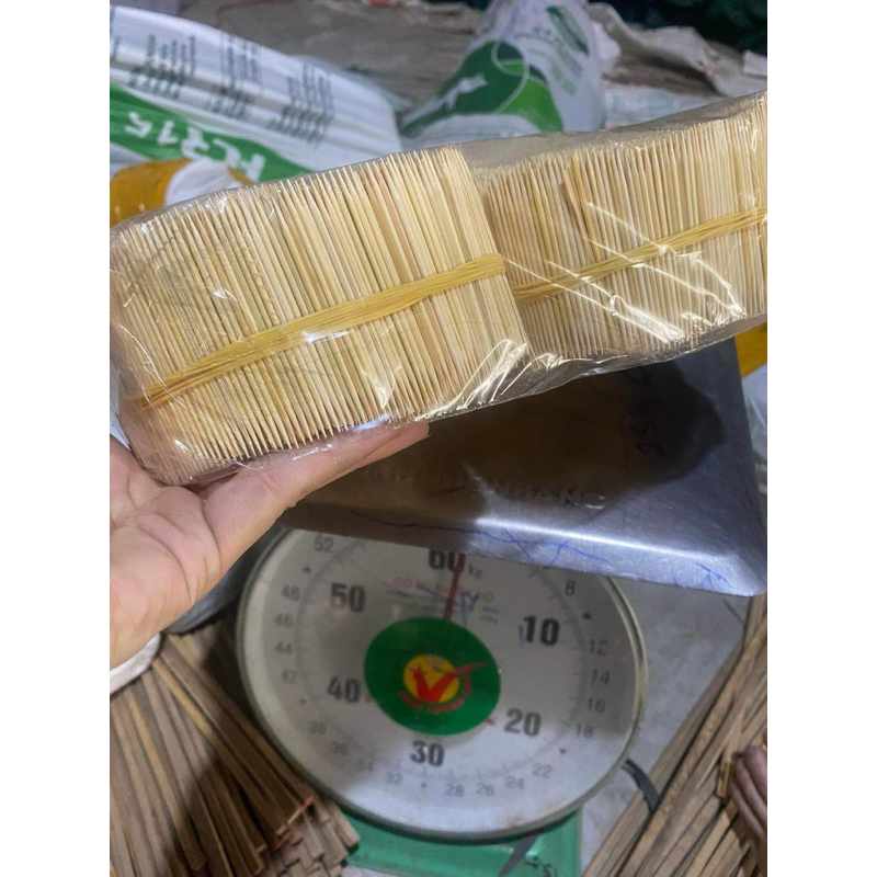 1kg que xiên 10cm,15cm,20cm,25cm,28cm làm tráp ăn hỏi,nướng thịt,trang trí