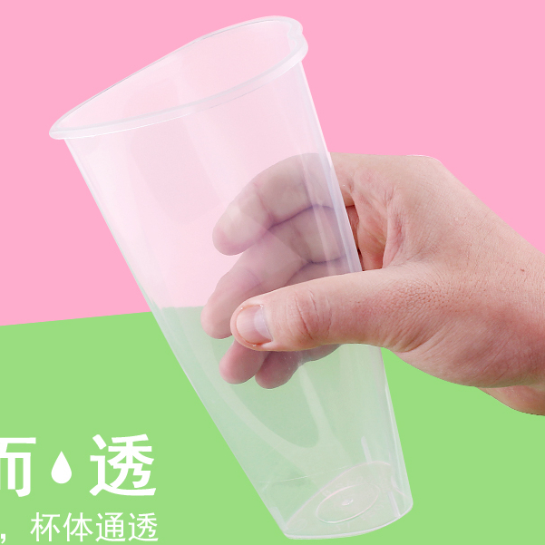 Ly pp trái tim 500/700ml