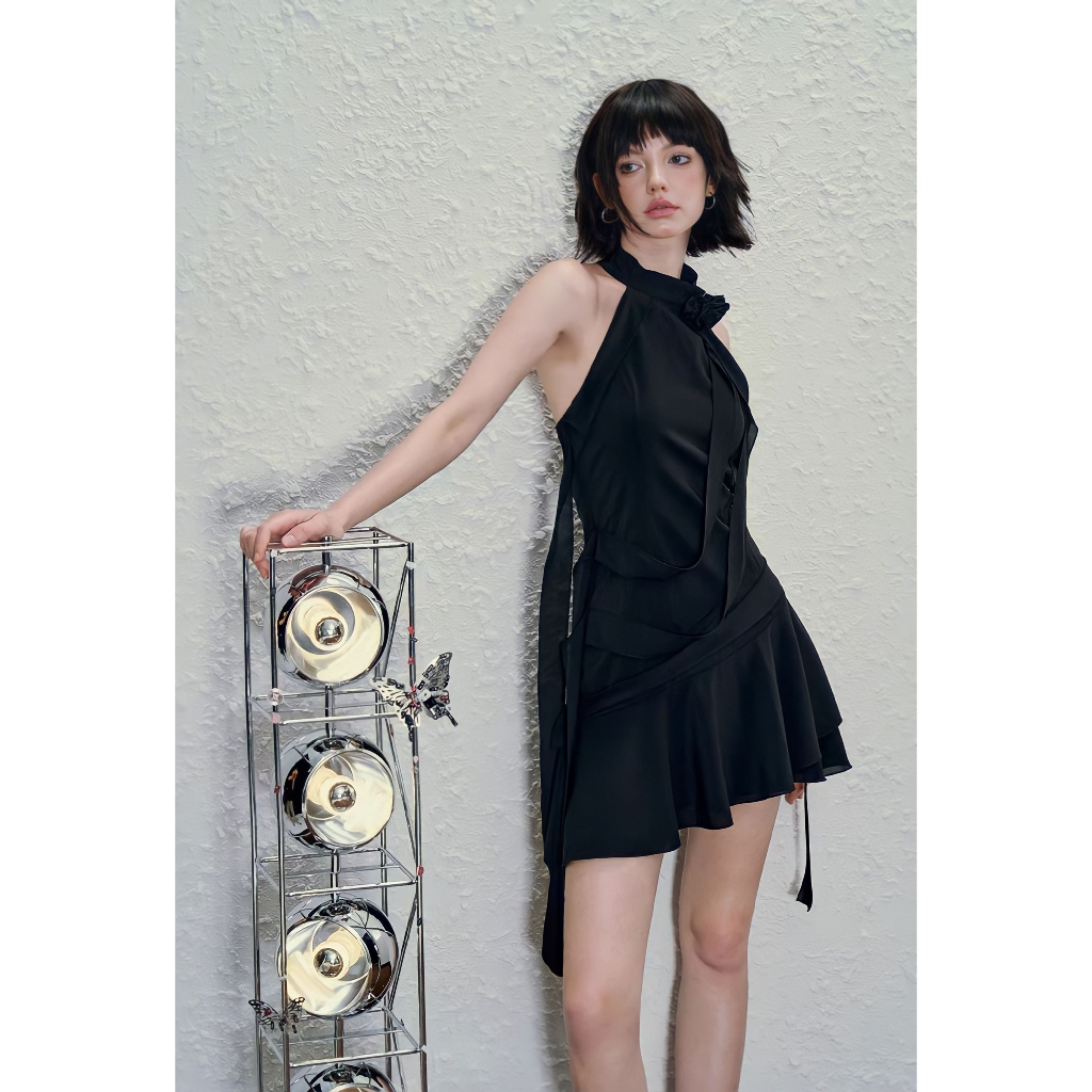 Váy đầm cổ yếm tua rua chất liệu tơ nhung lụa cao cấp , Đầm Dáng Chữ A Lệch Tà Mùa Hè Phong Cách Mới Quyến Rũ Cho Nữ