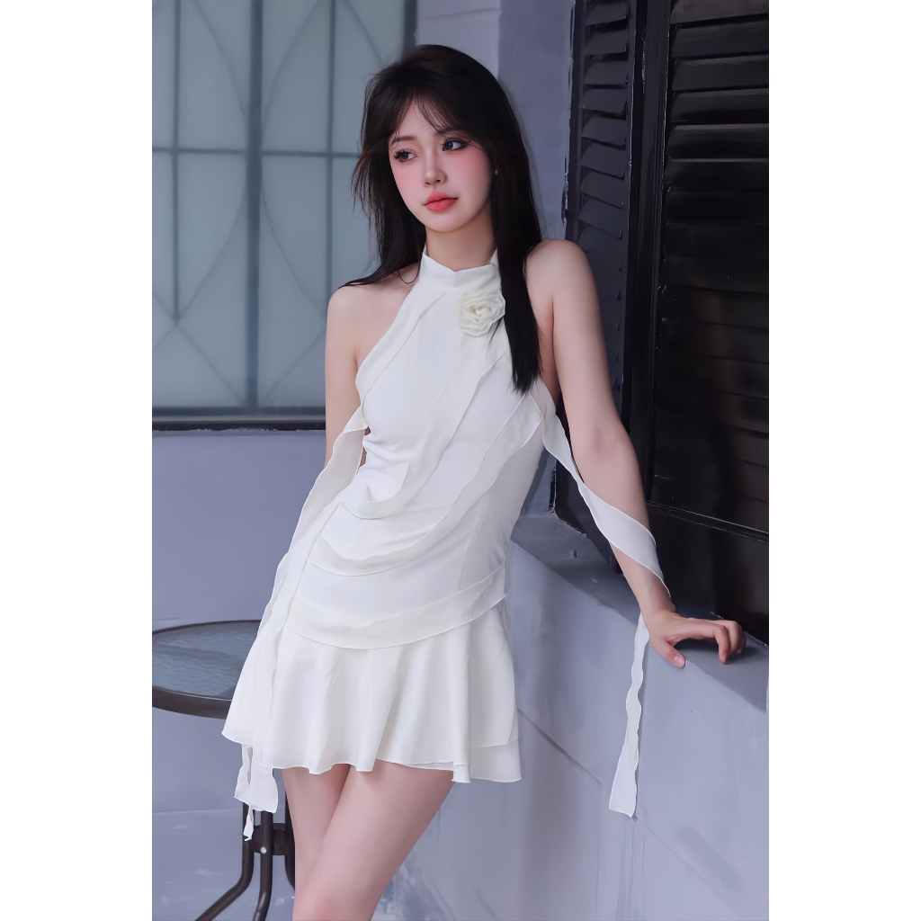 Váy đầm cổ yếm tua rua chất liệu tơ nhung lụa cao cấp , Đầm Dáng Chữ A Lệch Tà Mùa Hè Phong Cách Mới Quyến Rũ Cho Nữ