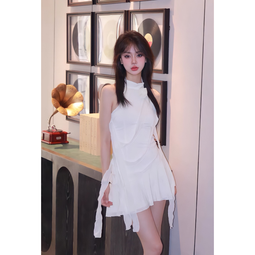 Váy đầm cổ yếm tua rua chất liệu tơ nhung lụa cao cấp , Đầm Dáng Chữ A Lệch Tà Mùa Hè Phong Cách Mới Quyến Rũ Cho Nữ