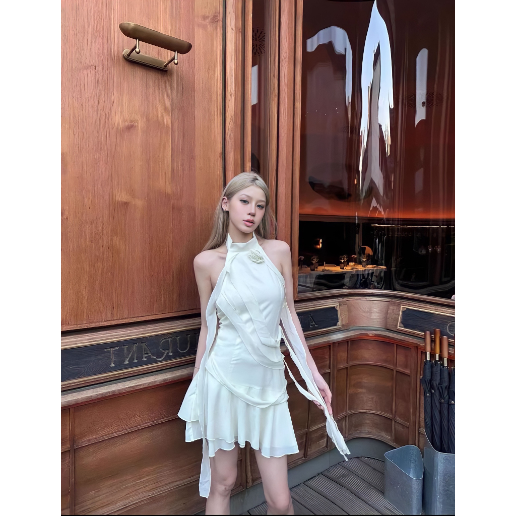 Váy đầm cổ yếm tua rua chất liệu tơ nhung lụa cao cấp , Đầm Dáng Chữ A Lệch Tà Mùa Hè Phong Cách Mới Quyến Rũ Cho Nữ