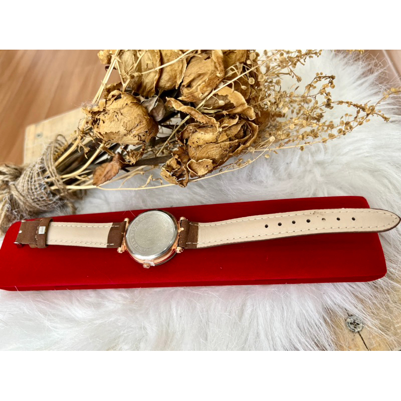 ĐỒNG HỒ THỜI TRANG DR dây da nữ