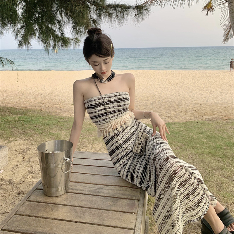 Set áo croptop body đầm viền tua rua sọc trắng đen thổ cẩm dệt kim size S/M/L chỉ có tại LUXIEU GARDEN🌸