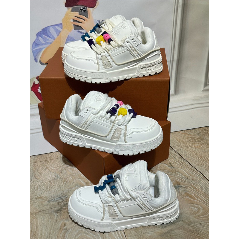 Bảo hành  Giày thể thao L.V trainer trắng dây chữ