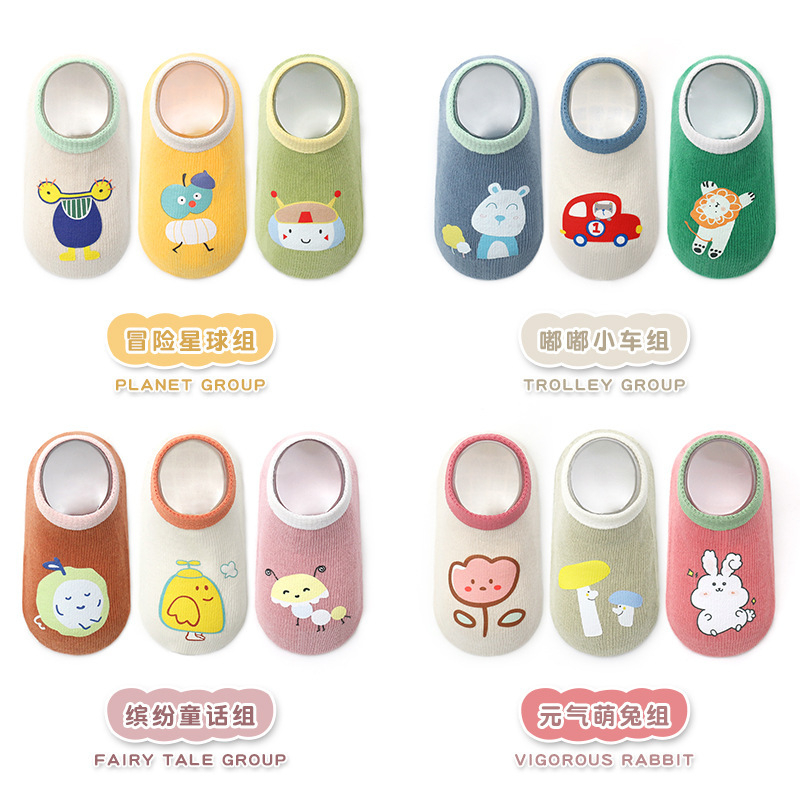Tất  hài 3 đôi cho bé thấp đầu thuyền tất chống trơn trượt cho bé tất in hình hoạt hình