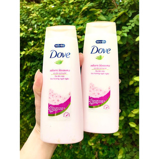 Sữa tắm Dove hoa anh đào ẩm mịn, ngọt ngào 200ml