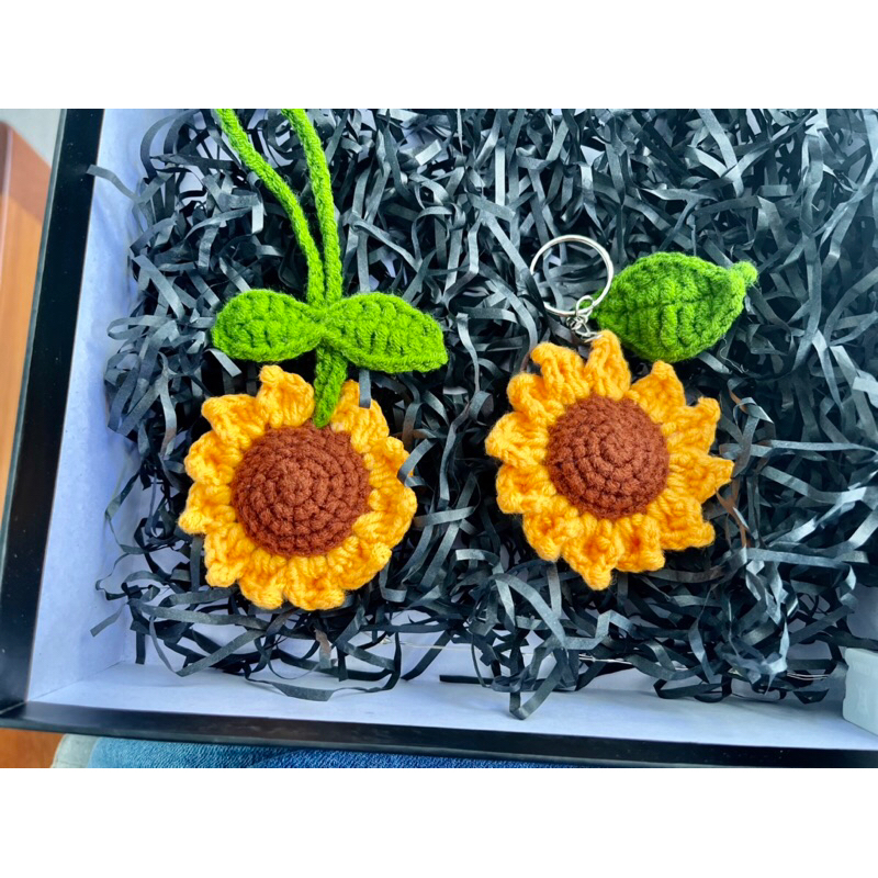 Móc khoá hoa hướng dương handmade ( có sẵn)