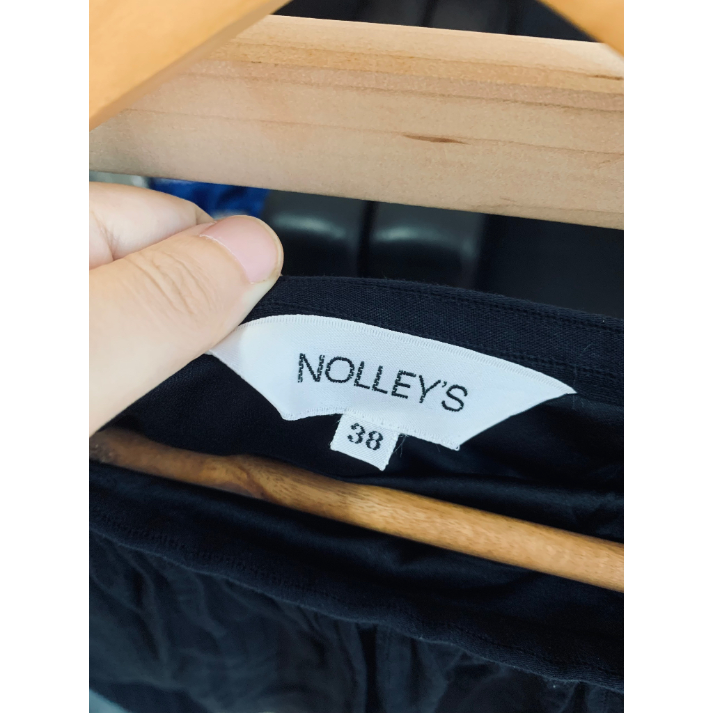 Váy xô đen hiệu NOLLEY'S