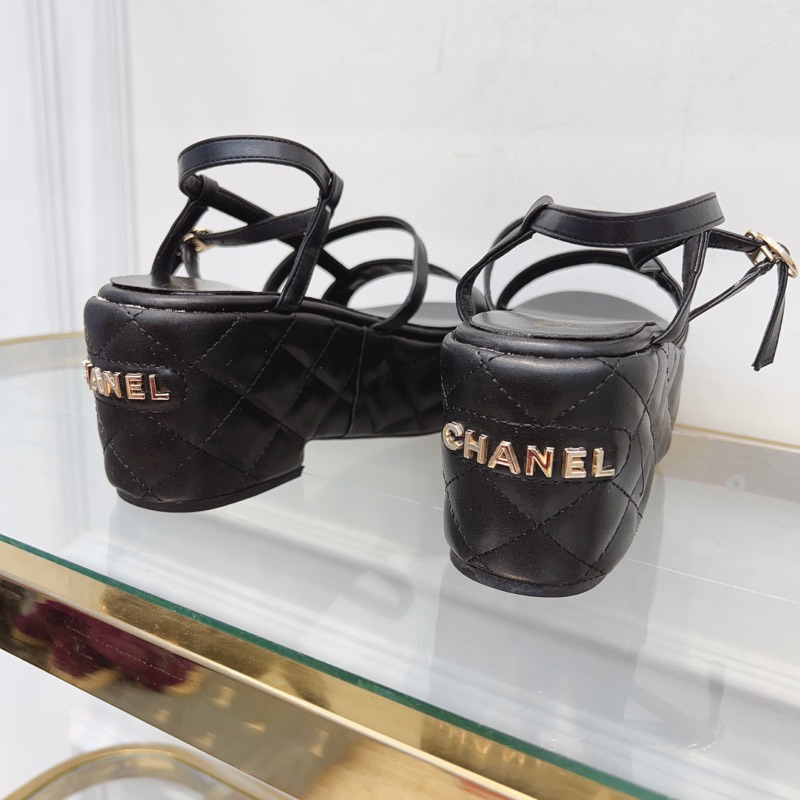 Sandal đế dày trần trám, quai mảnh siêu Hot. Hàng quảng châu cao cấp có hộp đựng