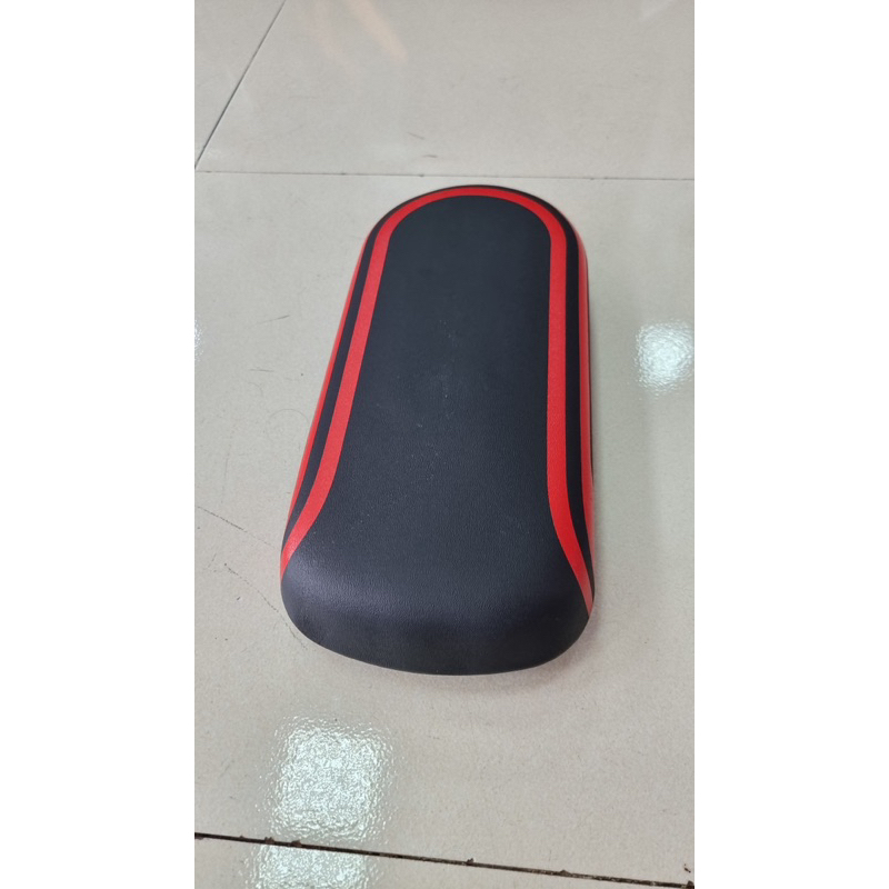 Yên sau xe đạp điện