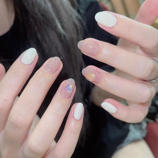 Móng Giả Thiết Kế Mix Nhũ Charm Tim Nổi Cici.nailbox