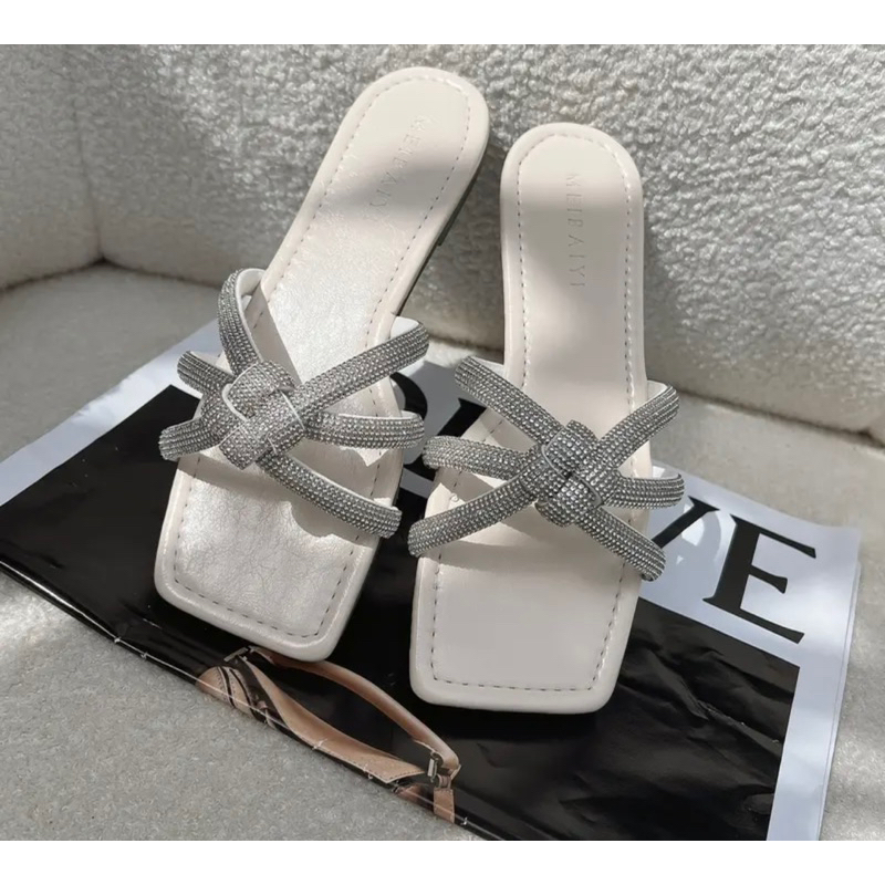 Dép bệt nữ quai đính đá Đan thời Trang cá tính có bigsize từ 35 đến 46