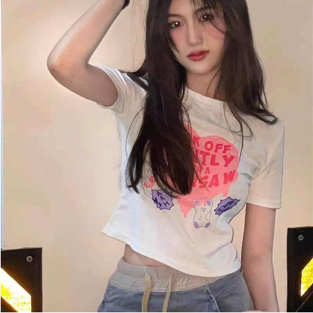 Áo croptop trái tim chất vải cty mềm mịn