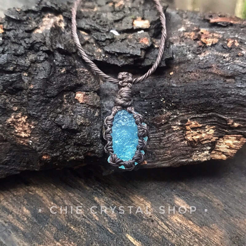 Dây chuyền Aquamarine Brazil đan dây macrame