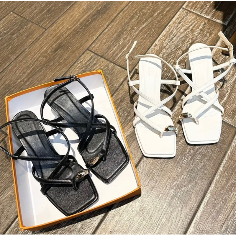 Giày cao gót 5 cm quai xỏ ngón nhiều dây gắn phụ kiện có bigszie từ 35 đến 45