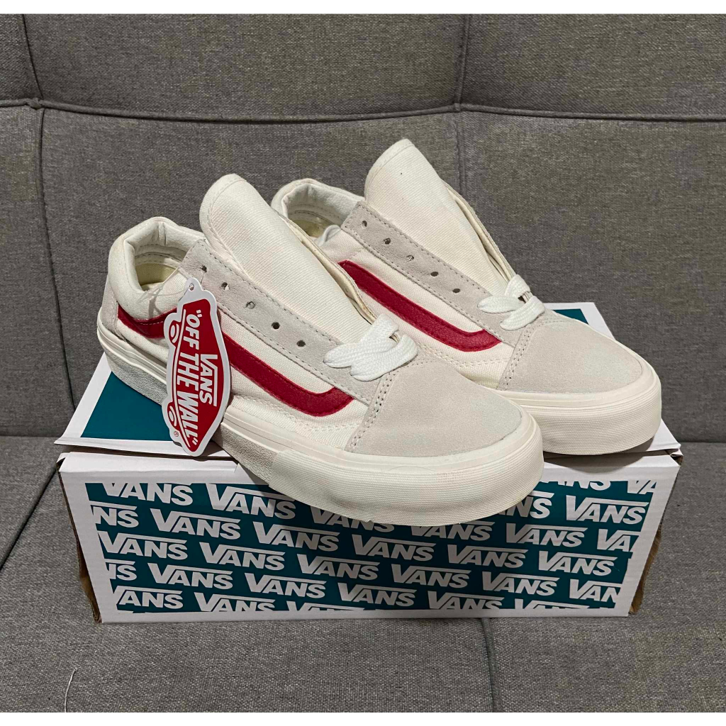 GIÀY THỂ THAO VANS CARO , SỌC ĐỎ, VANS LV NAM NỮ HOT HIT 2023