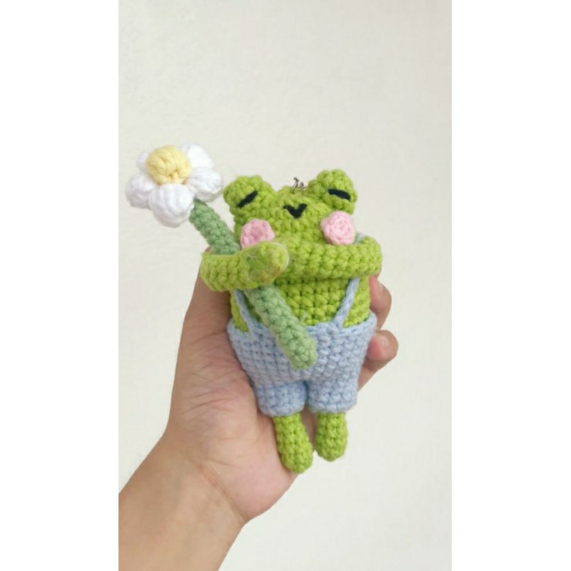 Móc khóa ếch ôm