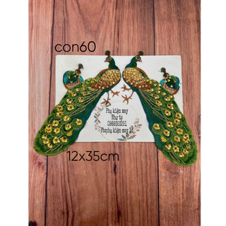 Cặp công thêu đính kết xinh xắn