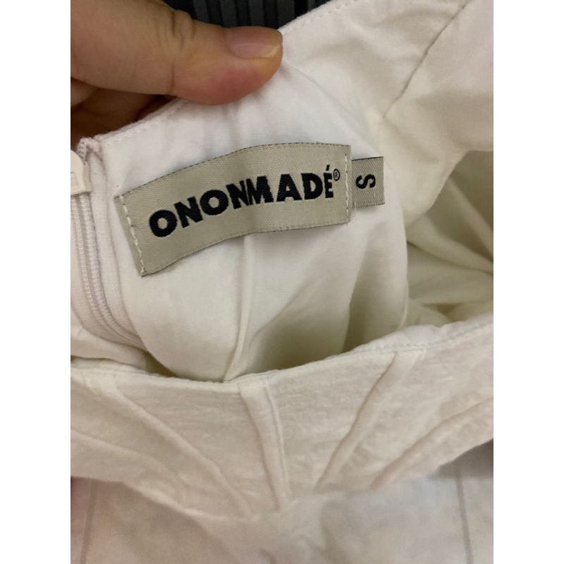 Thanh lý đầm ononmade size s
