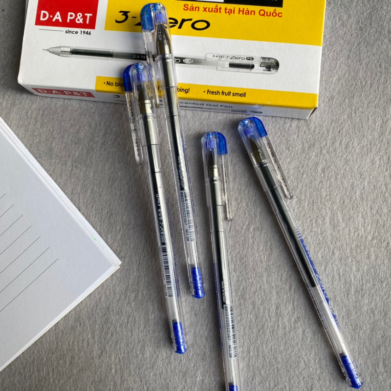 Hộp 12 Bút Viết Nước 3 Zero 0.38mm Đông A