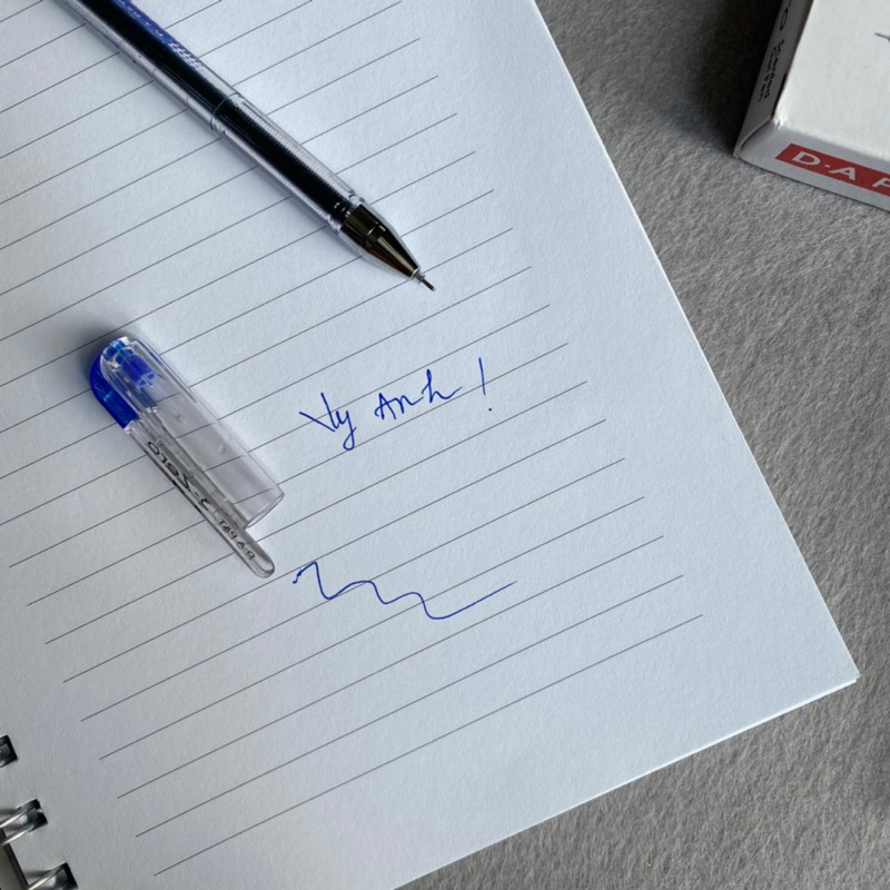 Hộp 12 Bút Viết Nước 3 Zero 0.38mm Đông A