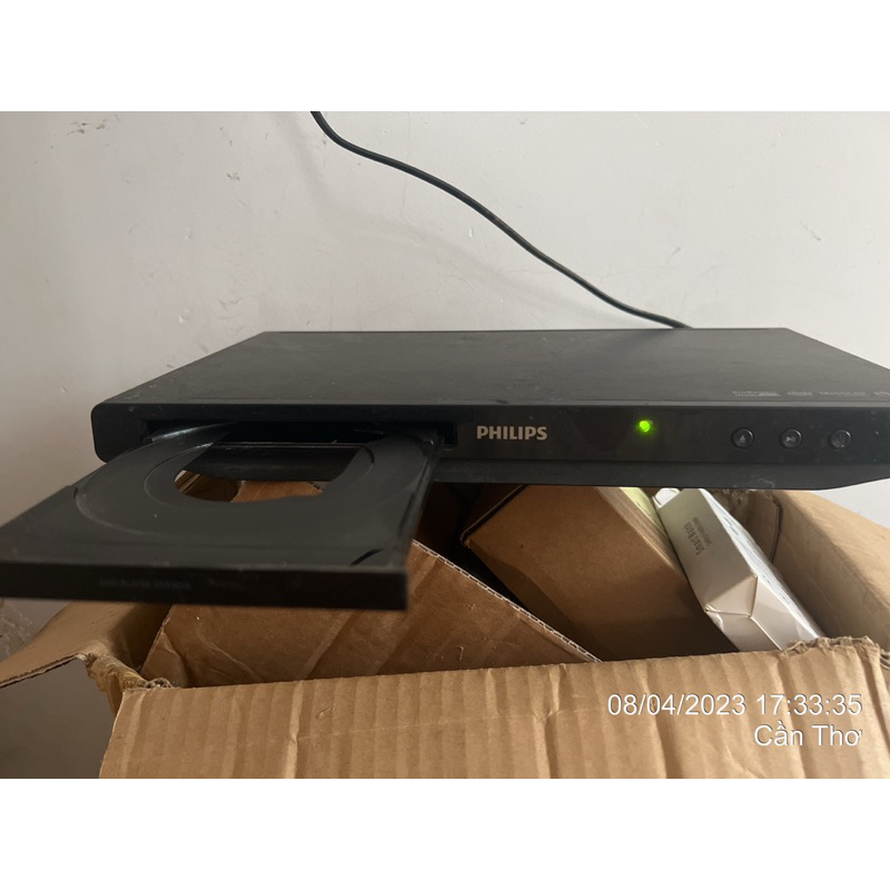 đầu đĩa DVD Philips còn hoạt động tốt có remote