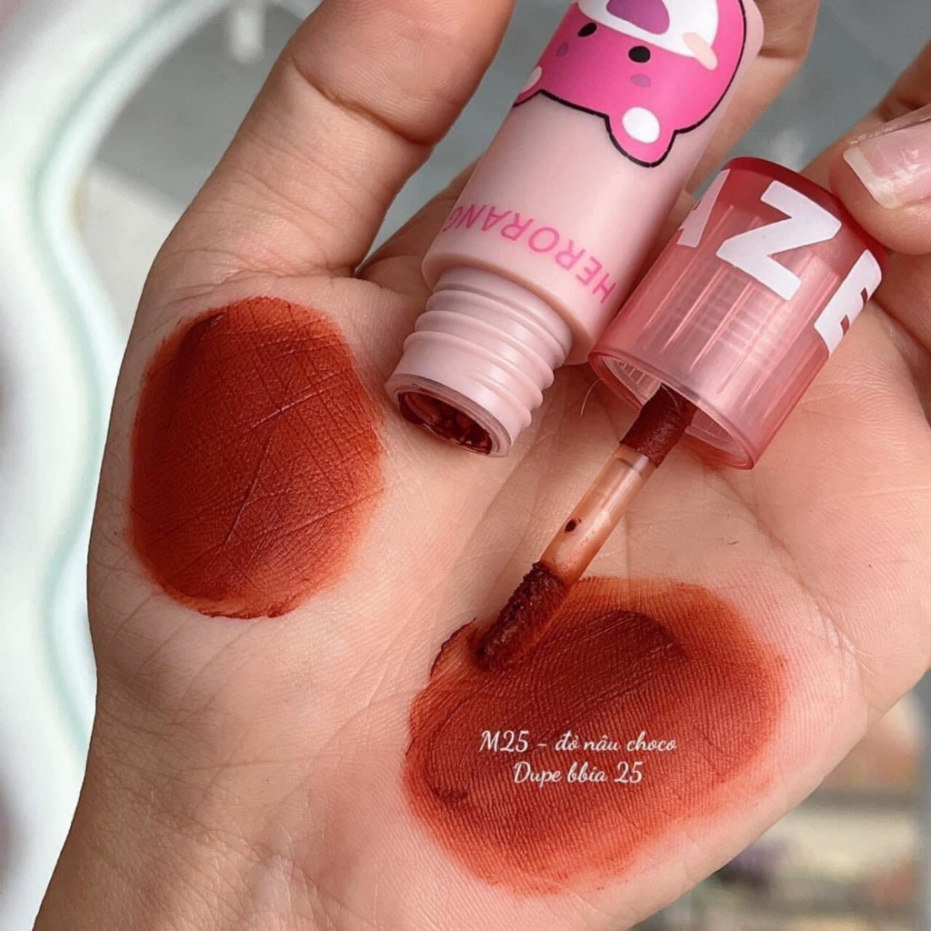 Son kem Herorange gấu dâu siêu lì chống dính cốc