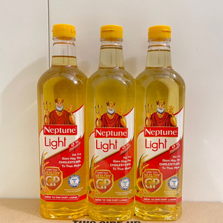 Dầu ăn Neptune Light chai 1lít