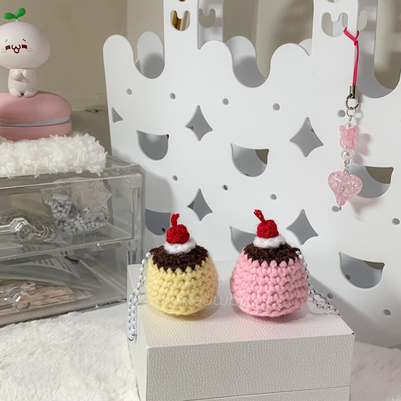 Keychain | keyring | móc khoá pudding, bánh flan bằng len