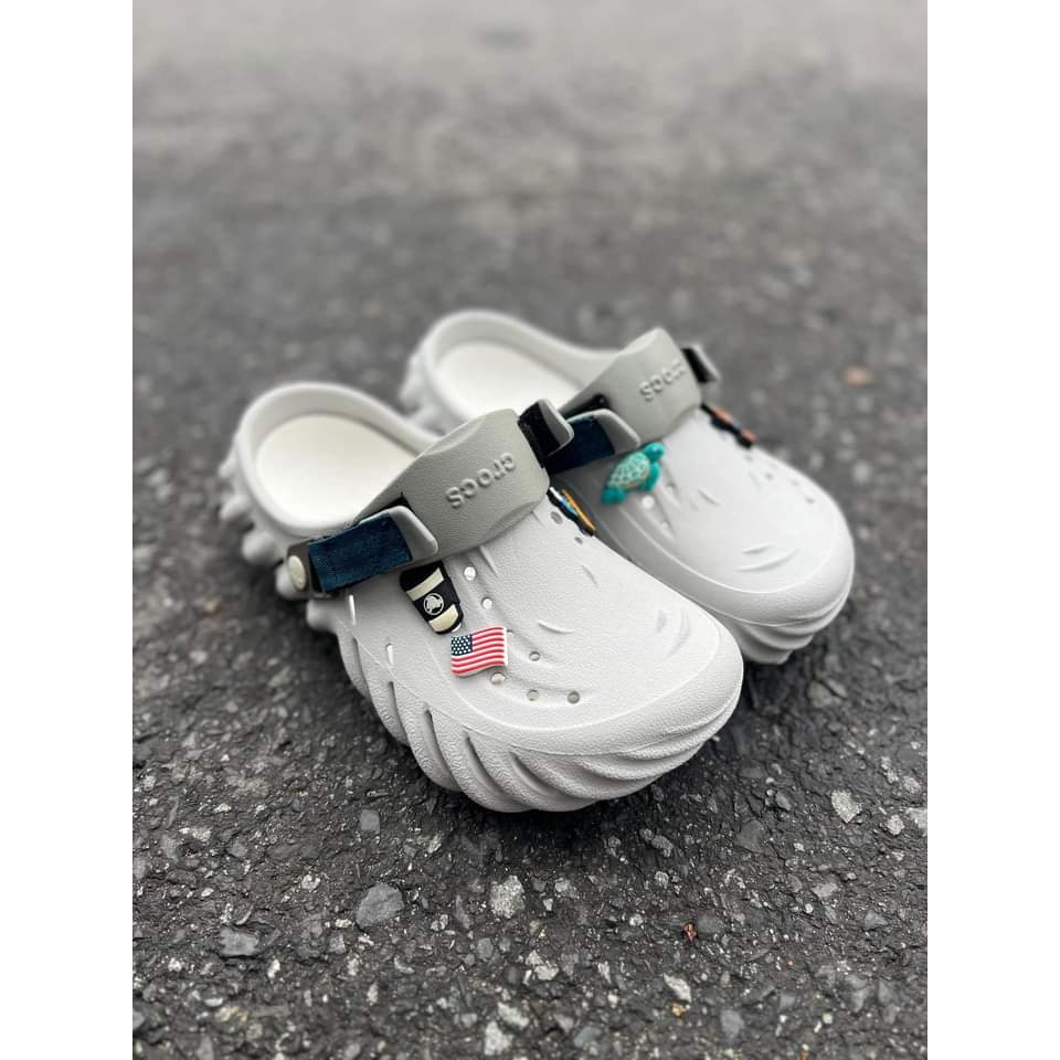 Dép Crocss   Dép Crocs  phong cách Giày Echo Phối Ngẫu Nhiên, Quai, Jibitz - K.Crocs