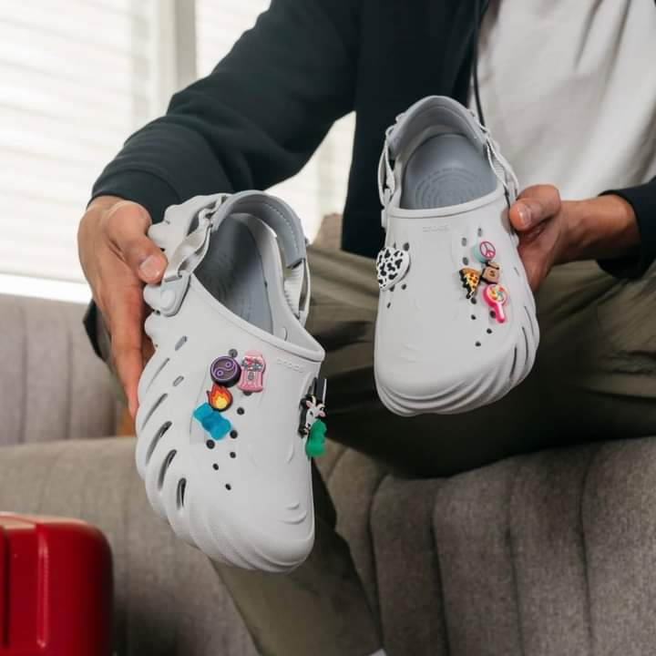 Dép Crocss   Dép Crocs  phong cách Giày Echo Phối Ngẫu Nhiên, Quai, Jibitz - K.Crocs